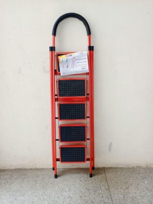 5 step steel ladder