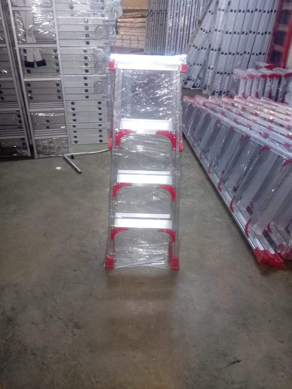 3 step double sided aluminum ladder