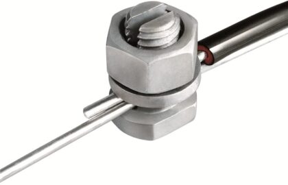 joint clamp for an electric fence
