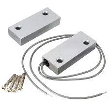 metallic magnetic contact